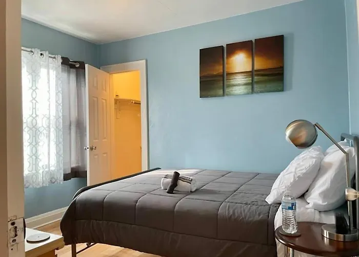 2 Bedroom Near Great Lakes Naval Base And 6 Flags