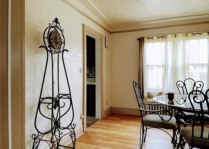 2 Bedroom Near Great Lakes Naval Base And 6 Flags
