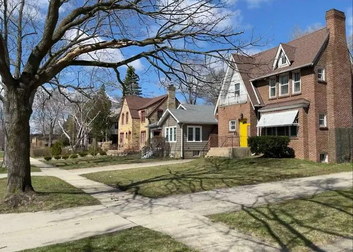 2 Bedroom Near Great Lakes Naval Base And 6 Flags * Waukegan