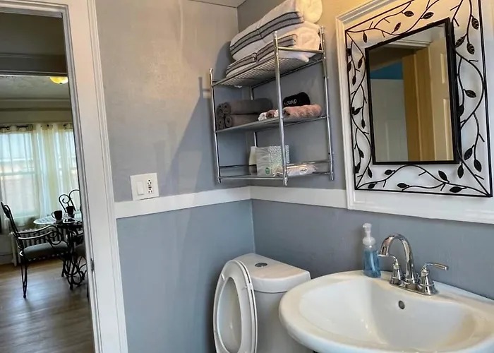 2 Bedroom Near Great Lakes Naval Base And 6 Flags Apartamento
